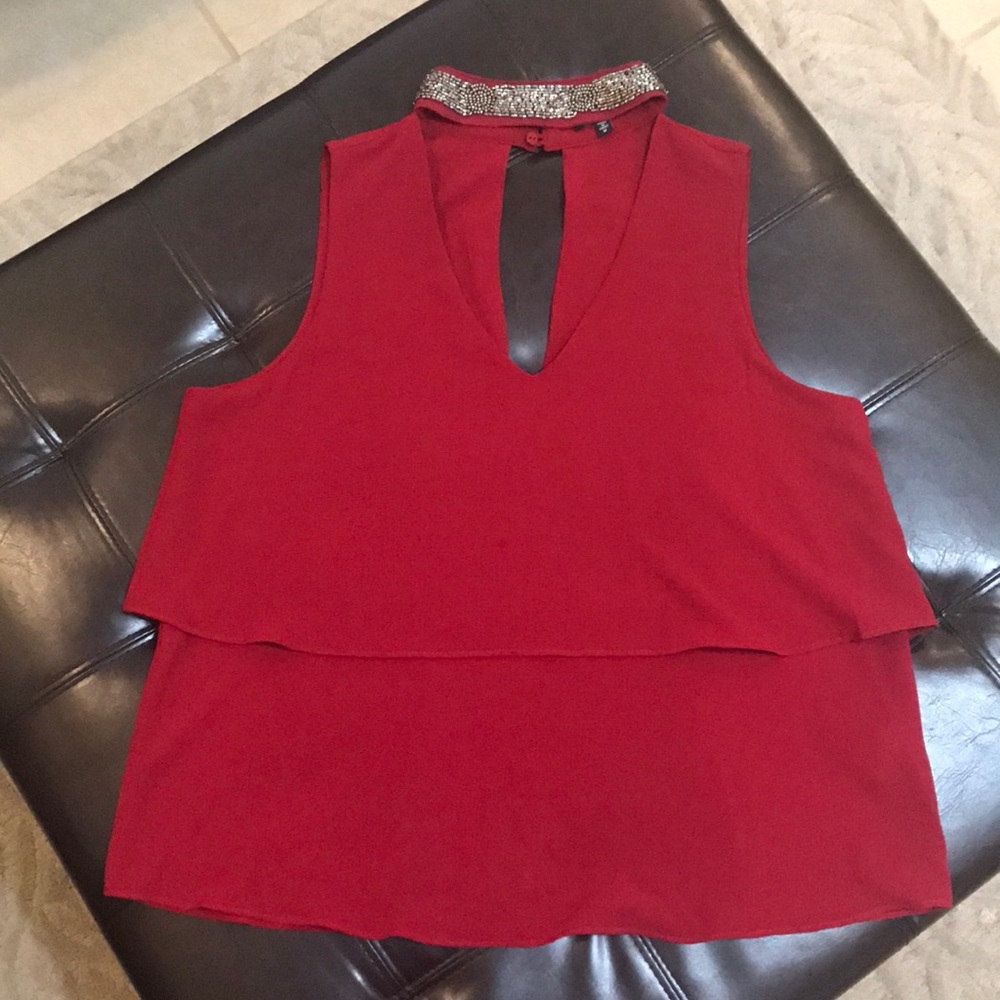 XOXO red top